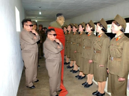 kim-uncle-fester-jong-il